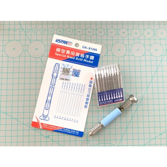 Modelling Hand Drill Set with Drill Bits