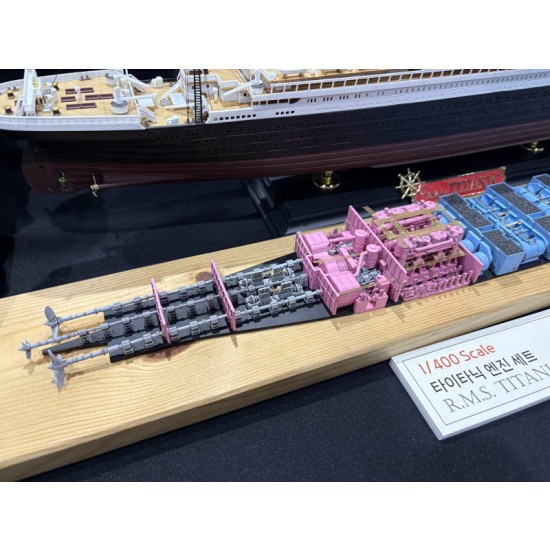 1/400 Titanic Engine Set for Academy kit