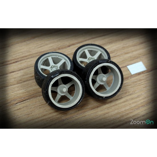 1/24 18'' Advan GT Rim set with Tyres
