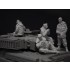 1/35 British Army Chieftain Crew On the Rhine in Post War