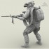 1/35 Assault Trooper with M240L Machine Gun and MICO Pack Ammo Can
