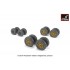 1/72 B-36 Peacemaker Wheels w/Weighted Tyres & Optional Nose Wheels