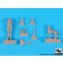 1/35 US Woman + Man Soldiers with Military Dog (2 Figures and 1 Dog)