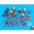 1/35 US Modern Bags Accessories Set