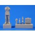 1/48 WWII German Soldier with Grenade Case