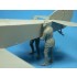 1/32 RFC Air Mechanics Lifting The Tail (2 figures)