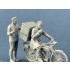 1/32 British Dispatch Rider taking carrier pigeons to the front line (2 figures)