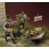 1/35 Soviet Plunderers Europe 1944-46 (2 figures)