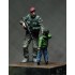 1/35 Italian Female Soldier with Kid