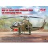 1/32 Vietnam War US AH-1G Cobra Helicopter with Pilots