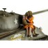 1/35 The Victory Kiss (2 resin figures, height: 40mm, width: 21mm)