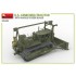 1/35 US Armoured Tractor w/Angle Dozer Blade & Crewmen