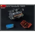 1/35 Maybach HL 120 Engine for Panzer III/IV Family w/Repair Crew