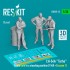 1/35 CH-54A Tarhe Pilots Late in a standing position (1968 +) (3pcs)