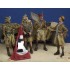 1/35 WWII Spoils of War (4 figures)