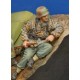 1/35 WWII German Waffen SS Soldier (1 Figure)