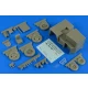 1/32 United Tractor G-40C Tow Tractor (Gasoline)