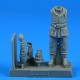 1/35 WWII British HMS X-craft Submarine Sailor for Merit kits