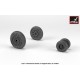1/32 F-4B/N Phantom II Wheels w/Weighted Tyres (early)