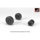 1/48 F-4 Phantom II Wheels w/Weighted Tyres (mid)