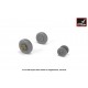 1/72 F-100D Super Sabre Wheels w/Weighted Tyres