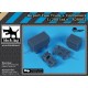 1/200 Airport Tow Truck and Containers