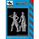 1/32 Firewoman Set (2 figures)