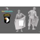 1/35 101st Airborne Soldier Pose Picture 2/3 #15 (1 figure)