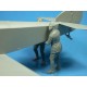 1/32 RFC Air Mechanics Lifting The Tail (2 figures)
