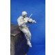 1/35 IDF Soldier Playing Violon