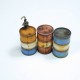 1/35 Modern Drums 2000L with Manual Pump