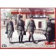 1/35 WWII German Staff Personnel (4 Figures)