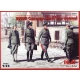 1/35 WWII German Staff Personnel (4 Figures)