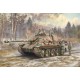 1/35 SdKfz. 173 Jagdpanther with Winter Crew (1 kit & 5 figures)