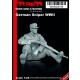 1/24 WWII German Sniper "Relaxing"