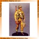 1/35 British/UK Infantryman Walking with Rifle and Spade (1 figure)