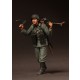1/35 German Infantryman with Anti-tank Rifles PzB-39