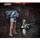 1/35 Garbage Man and Midget (2 figures)