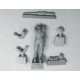1/35 Red Army Infantryman Near Truck, Summer 1943-1945 (1 Figure)