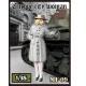 1/35 Europe City Woman