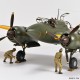 1/32 Kawasaki Ki-45 Kai Tei Type 2 Takeoff Preparation Set (1x Pilot, 2x Mechanic)